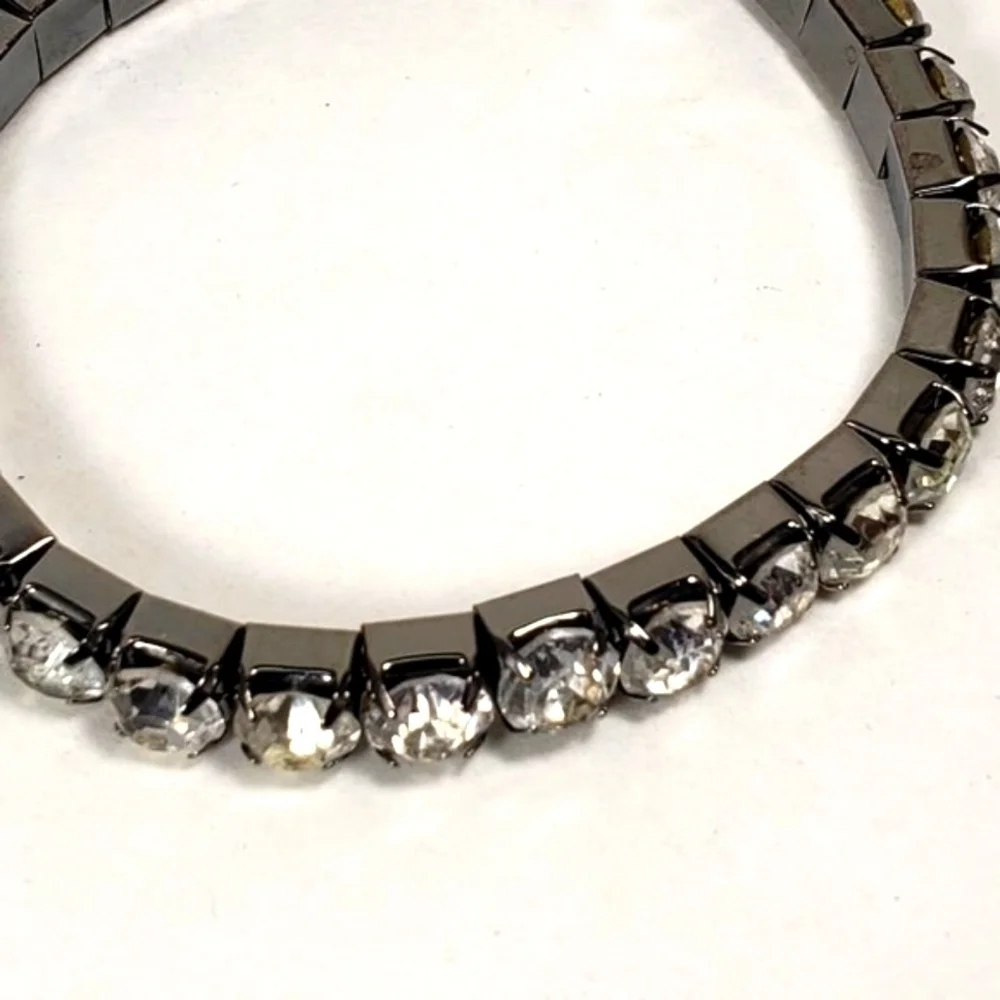 Women Shiny Round Crystal Stretch Stretchy Bracelet Fashion Jewelry  A6